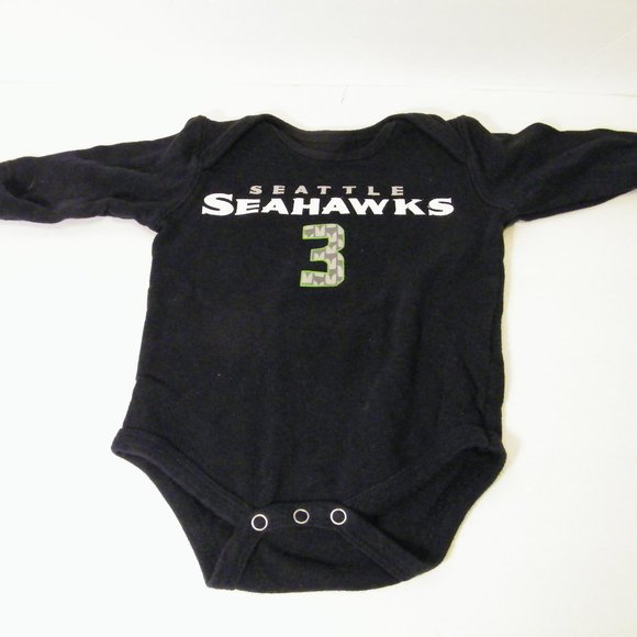 Seattle Seahawks Infant Onsie size 3 to 6 months, Wilson number 3 - Picture 1 of 3